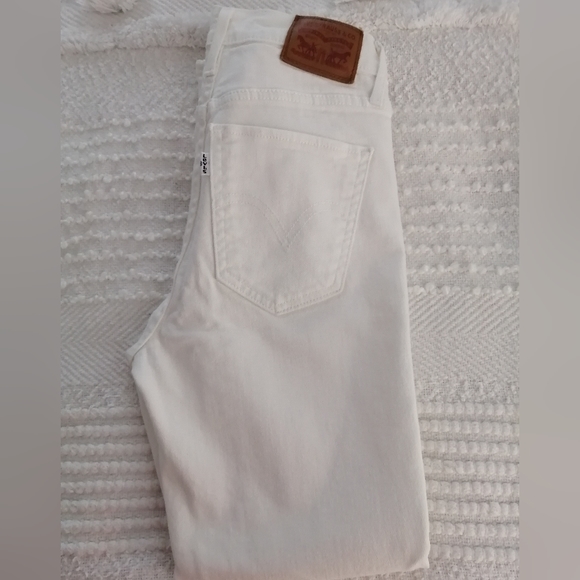 Levi's Skinny Jeans - Picture 4 of 4